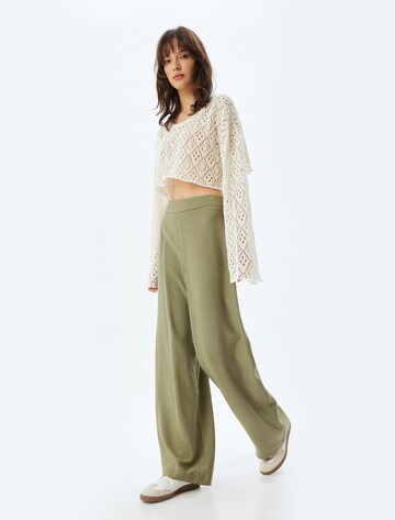 Koton Wide leg Trousers in Green