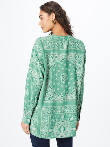 TOMMY HILFIGER - Blusa 'Bandana' em verde