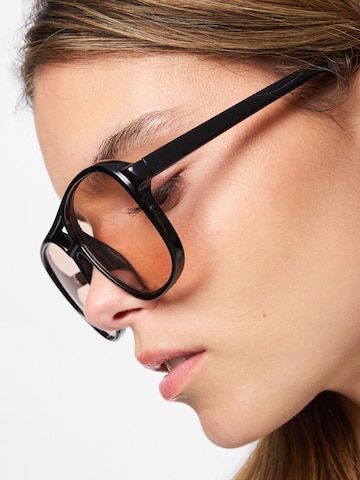 Occhiali da sole 'PCLana' di PIECES in nero