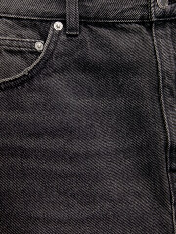 Pull&Bear Krilo | črna barva