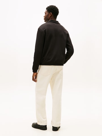 TOMMY HILFIGER - Sudadera con cremallera 'ESSENTIAL' en negro