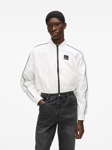 KARL LAGERFELD JEANS Between-season jacket in White: front