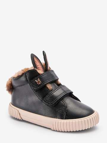 Sneaker di Next in nero