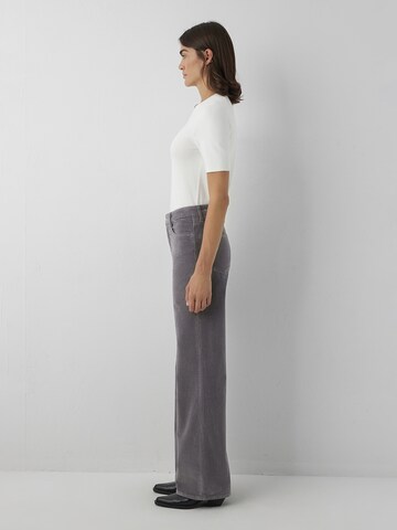 Mavi Flared Jeans in Grey