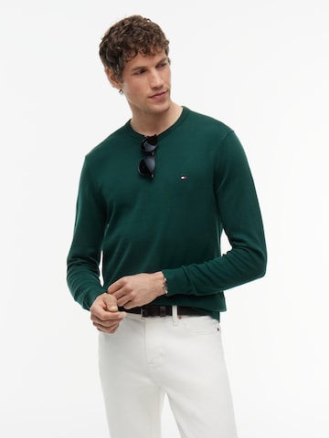 Pulover 'Essential' de la TOMMY HILFIGER pe verde: față
