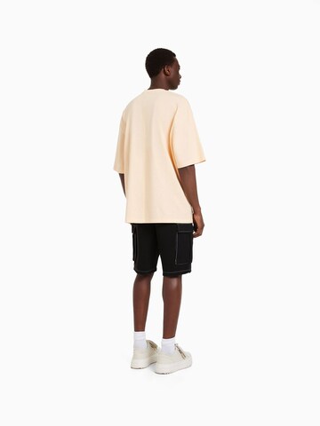 Bershka Regular Shorts in Schwarz