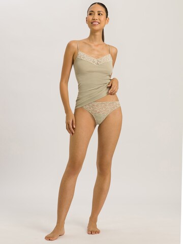 Hanro String Tanga ' Moments ' in Beige