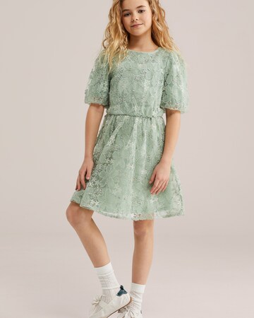 WE Fashion Dress in Green
