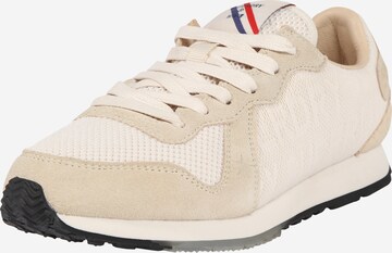 Baskets basses Superdry en beige : devant