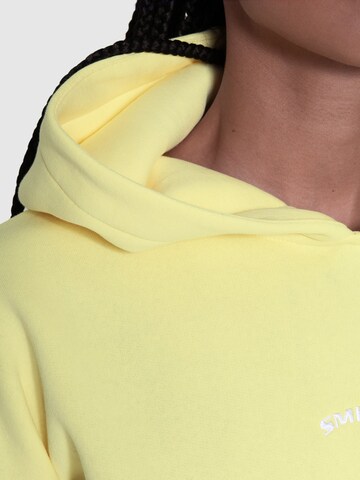 Smilodox Sweatshirt 'Jacey' in Yellow
