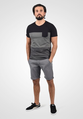 INDICODE JEANS Regular Shorts 'Mews' in Grau