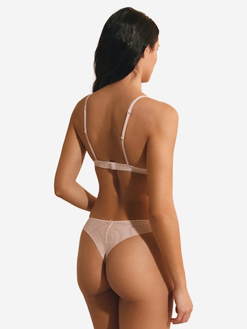 Triangolo Reggiseno 'BRODEE' di ETAM in rosa