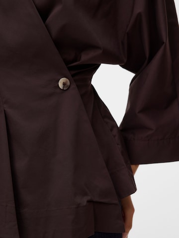 VERO MODA Blouse 'CELIA' in Bruin