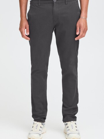 !Solid - regular Pantalón chino 'CHASE' en gris