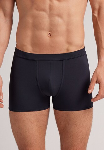 IUMAN Intimissimi Uomo Boxer shorts in Black: front