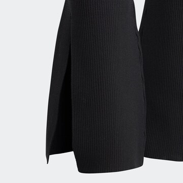 Regular Pantalon de sport 'Truestrength ' ADIDAS BY STELLA MCCARTNEY en noir