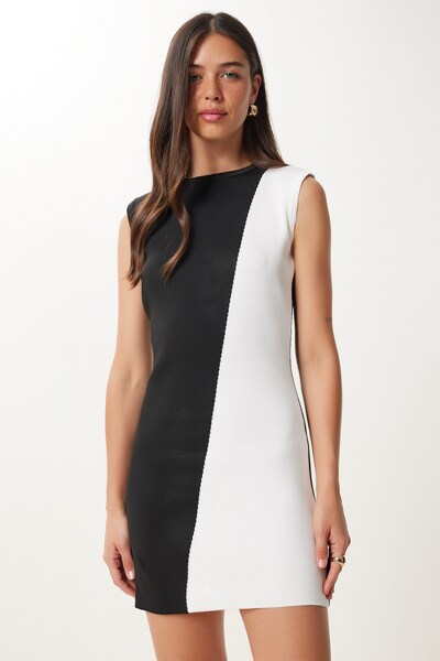 Rochie tricotat pe S-M Happiness İstanbul pe negru / alb, Vizualizare produs