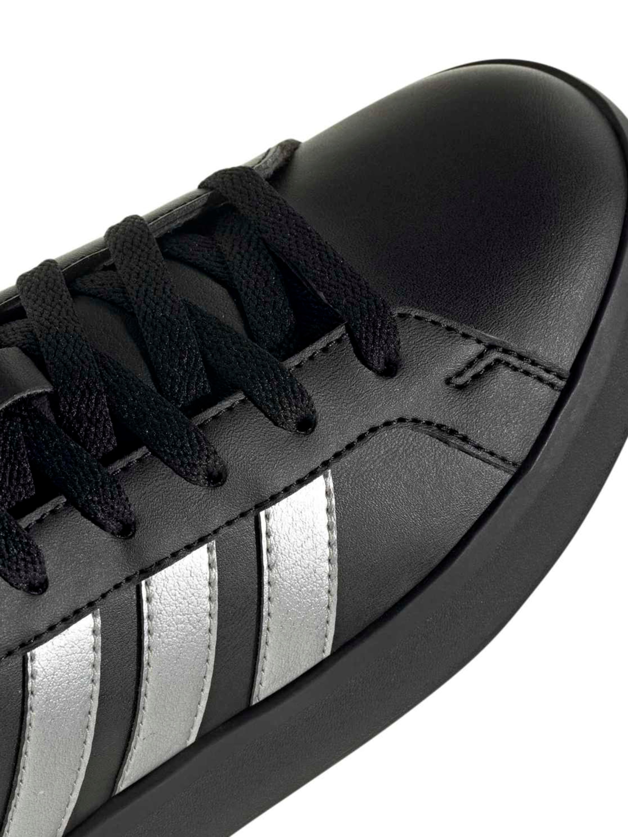 ADIDAS SPORTSWEAR Sneakersy 'GRAND COURT 3.0' w kolorze czarny