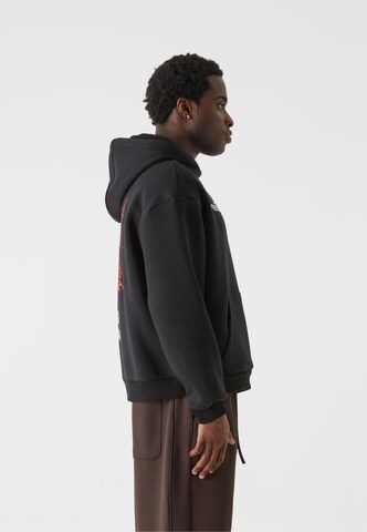 MJ Gonzales Sweatshirt in Black
