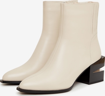 CESARE GASPARI Stiefelette in Beige