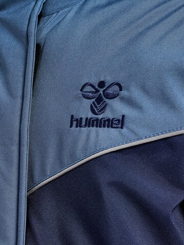 Veste fonctionnelle Hummel en bleu