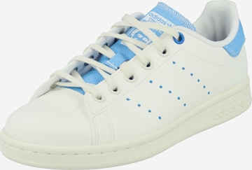 Sneaker 'Stan Smith' di ADIDAS ORIGINALS in bianco: frontale