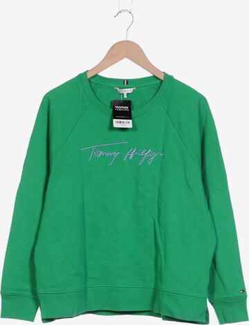 TOMMY HILFIGER Sweatshirt & Zip-Up Hoodie in M in Green: front
