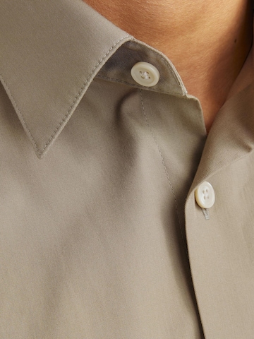 JACK & JONES Comfort Fit Skjorte i grå