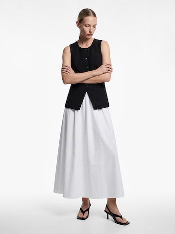 Koton Kleid in Schwarz: Vorderseite