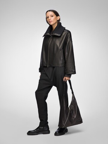 V S P Winterjacke 'Olga' in Schwarz