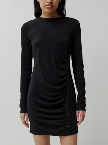 EDITED Knit dress 'Bienke' in Black: front