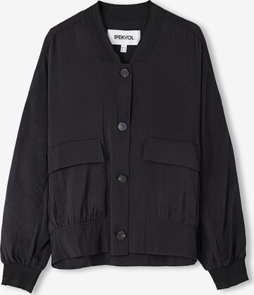 Ipekyol Between-Season Jacket in Black: front