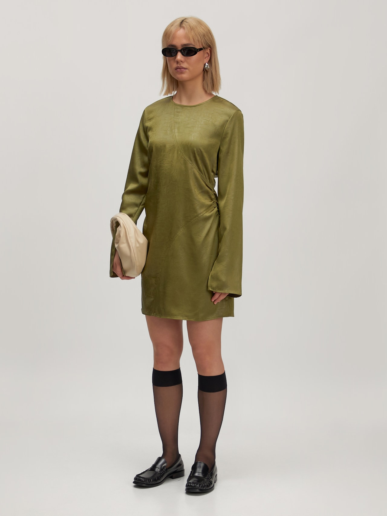 EDITED Cocktailjurk 'Jasmine' Olijfgroen