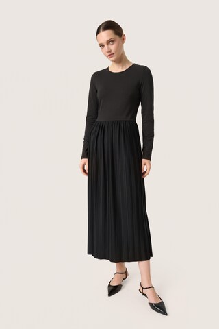 SOAKED IN LUXURY Dress 'Simone' in Black