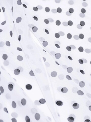 MayTree Scarf in White