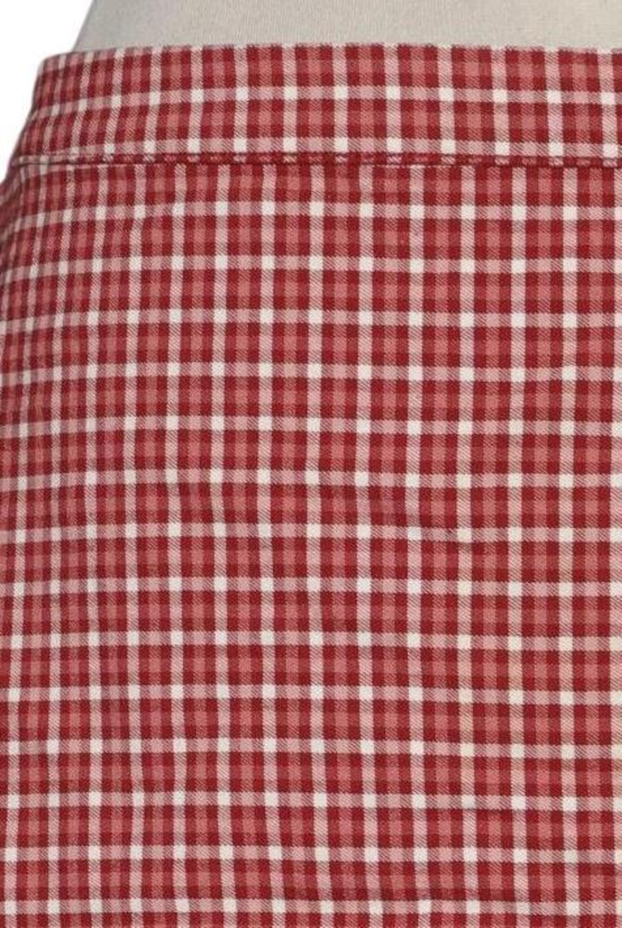 HOLLISTER Skirt in M in Red