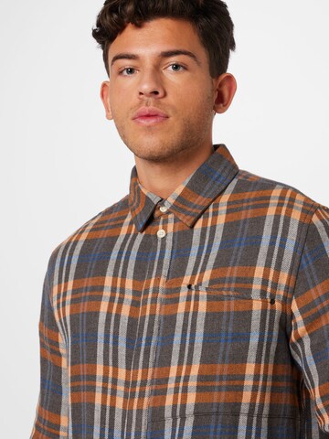 KnowledgeCotton Apparel - Ajuste regular Camisa en gris