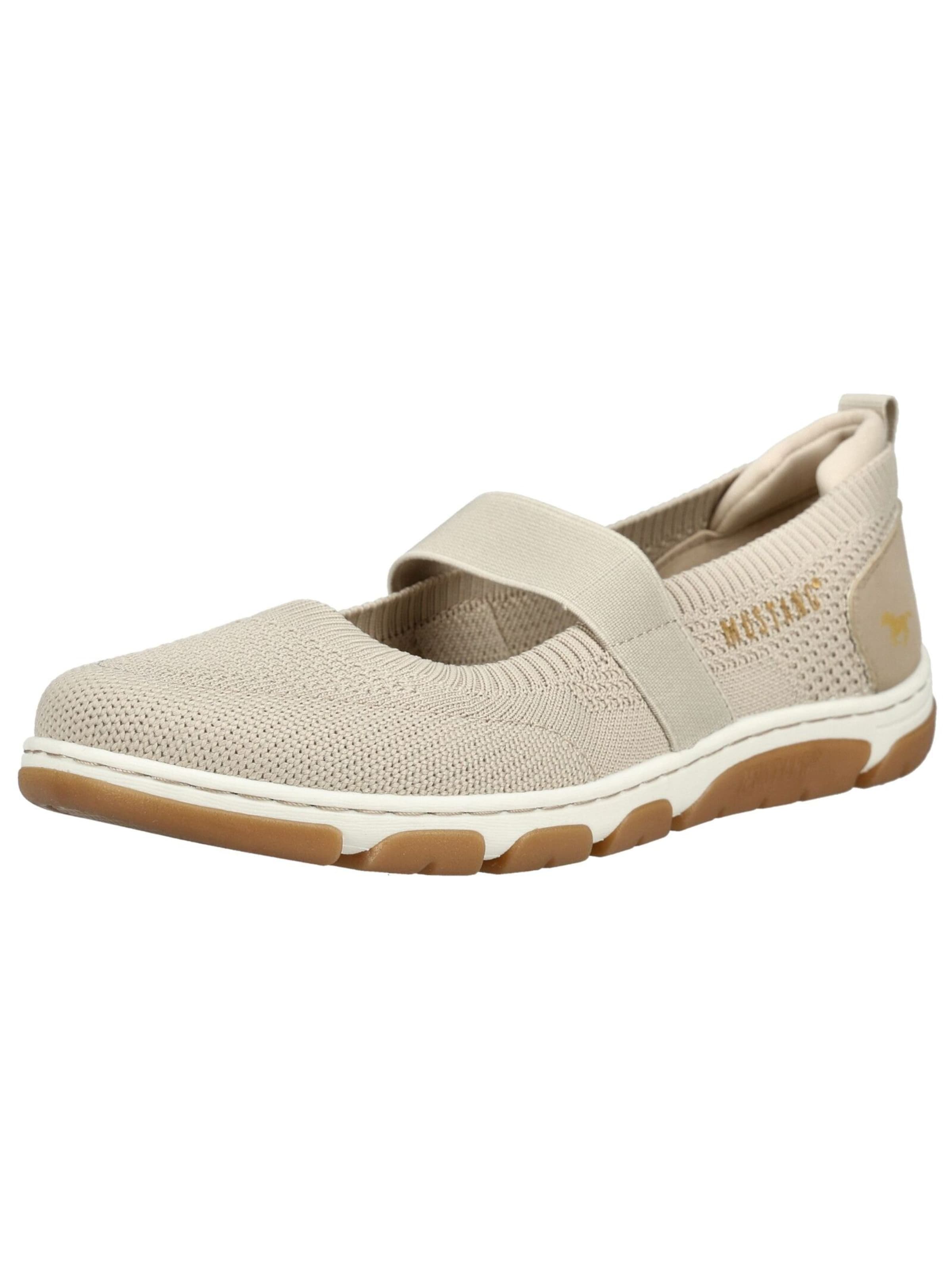 Chaussure basse MUSTANG en beige : devant