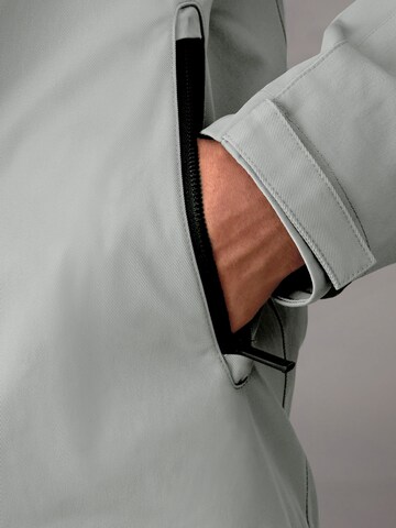 Veste fonctionnelle Next en gris