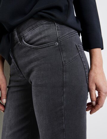 Slimfit Jeans di GERRY WEBER in grigio