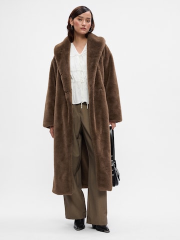 Gina Tricot Télikabátok - barna: elől