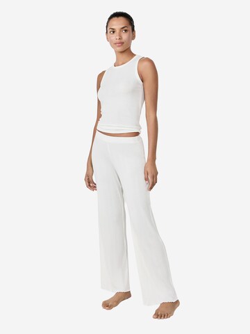 ETAM Pyjamahose 'Coly' in Weiß