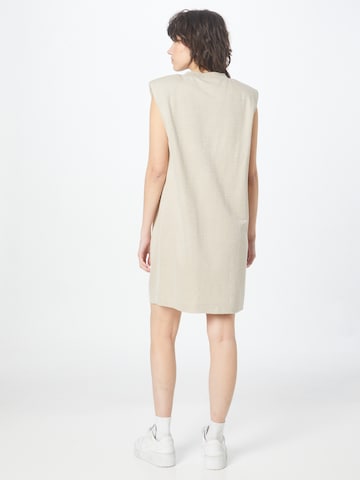 Robe Sisley en beige