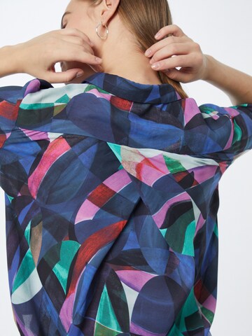 Monki - Blusa em mistura de cores