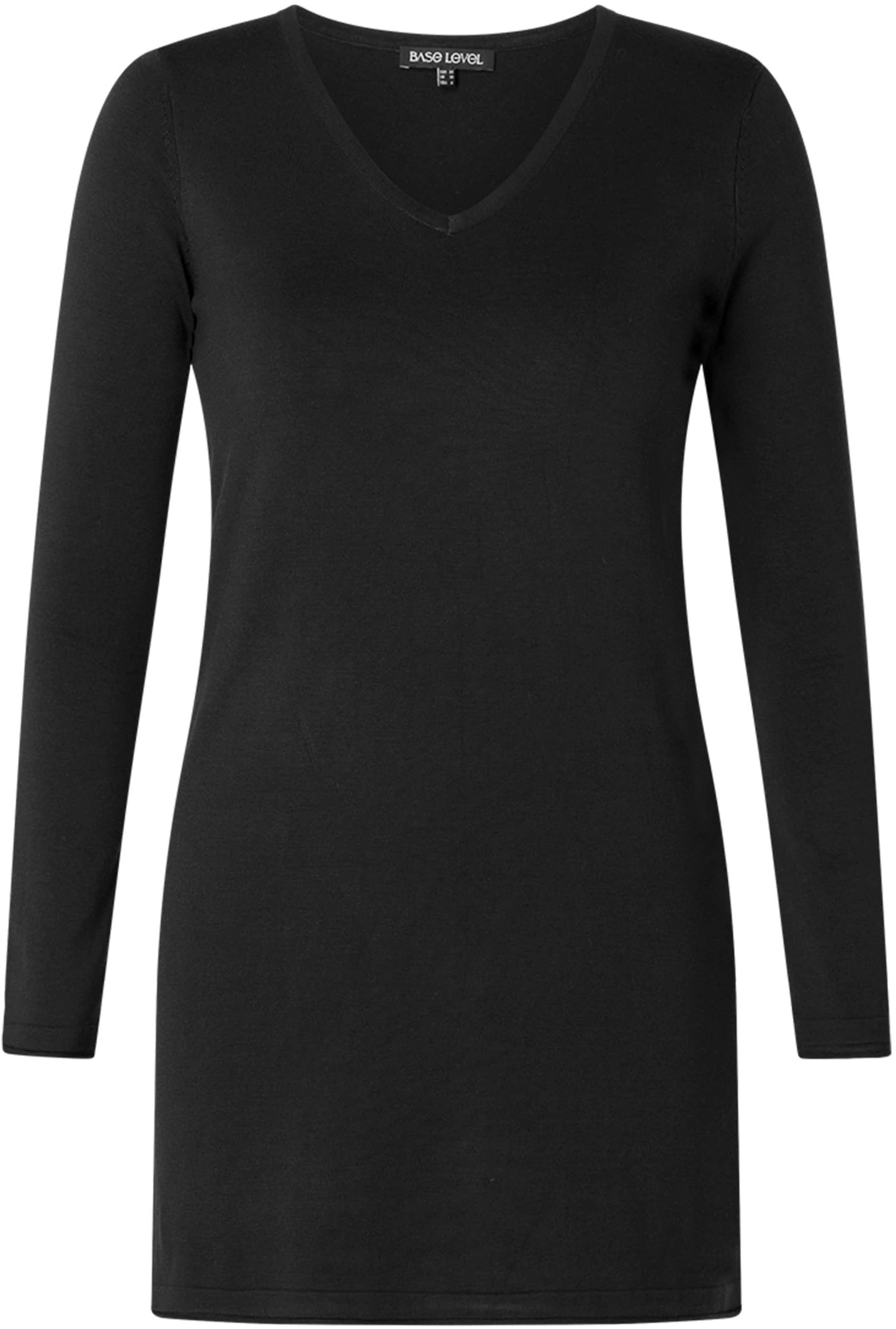 BASE LEVEL Pullover in Schwarz: Vorderseite