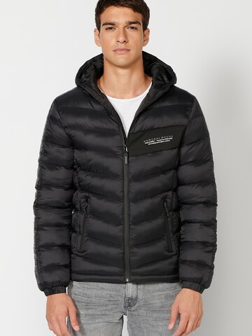 KOROSHI Winterjacke in Schwarz: predná strana