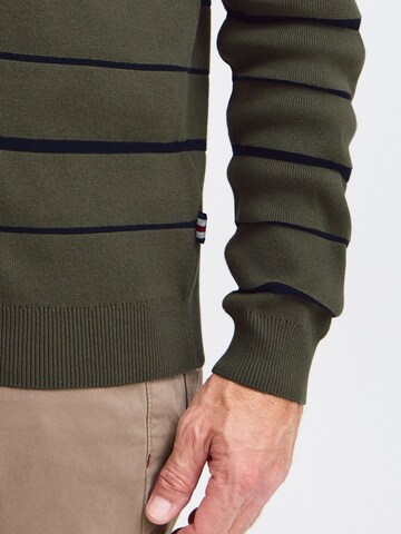 FQ1924 - Jersey 'KYLE' en verde