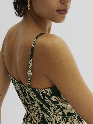 bonprix Kleid in Grün