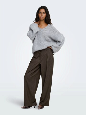 JDY Sweater 'JDYDINEA' in Grey