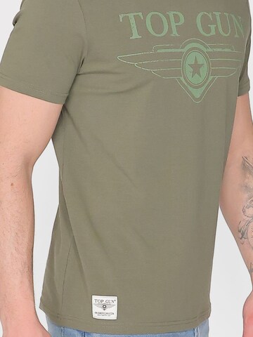 TOP GUN Shirt in Grün